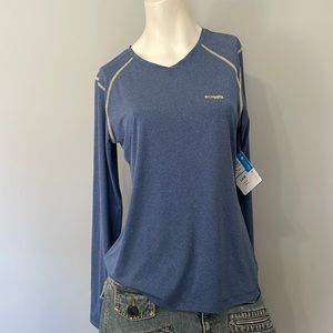 Columbia Omni-Shade sun protection top NWT, NEW, size M. Bundle & Save!!